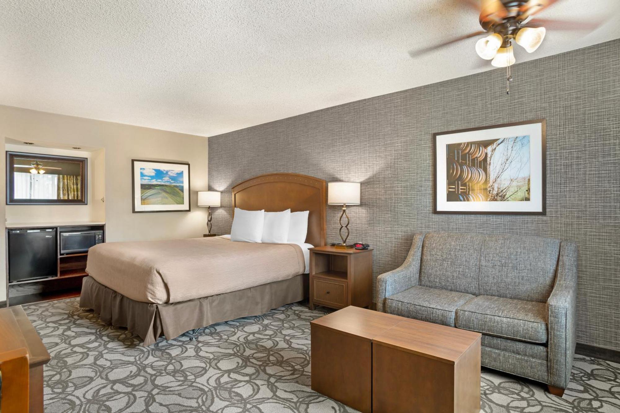 פאסו רובלס Best Western Plus Black Oak מראה חיצוני תמונה
